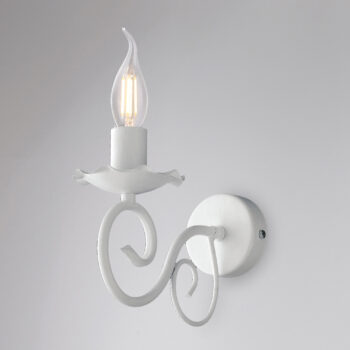 Applique in ferro laccato bianco con decorazione effetto effetto shabby chic 1 luce