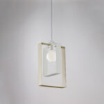 Sospensione in ferro laccato bianco e tortora con cavo elettrico regolabile 1 luce