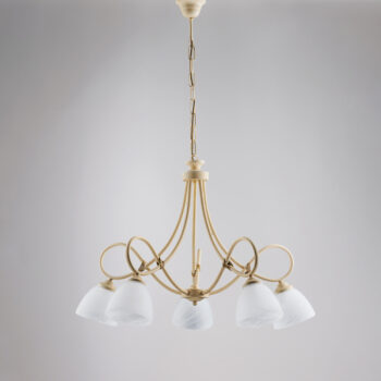 Lampadario in ferro laccato avorio con decorazione effetto decapè e rifiniture in oro antico con diffusori in vetro diametro 13 alabastro bianchi 5 luci