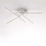 Plafoniera in metallo e alluminio laccato bianco con led integrato
