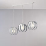 Sospensione con rosone rettangolare e diffusori taglio laser in ferro laccato bianco e grigio con cavo elettrico regolabile 3 luci