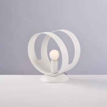 Sospensione in ferro laccato bianco con fascia tagliata a laser e cavo regolabile 1 luce