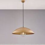 Sospensione diametro 50 in ferro laccato nero con decorazione oro antico con cavo elettrico ricoperto in tessuto regolabile 1 luce