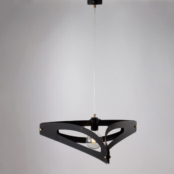 Sospensione con diffusore taglio laser in ferro laccato nero e rifiniture ottone brunito con cavo elettrico regolabile 1 luce