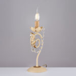 Lumetto in ferro laccato avorio con decorazione effetto decapè e rifiniture oro antico con strass in cristallo 1 luce