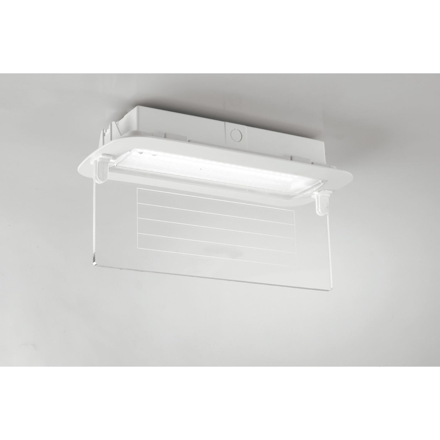 HELP-EXIT-FLAG_36b49f7b-4d7b-47f7-8dd2-de5becefd37d